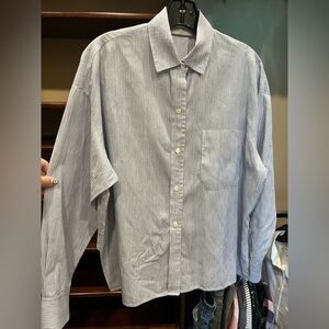 Vince Women’s Blue and White Striped Button Down Shirt